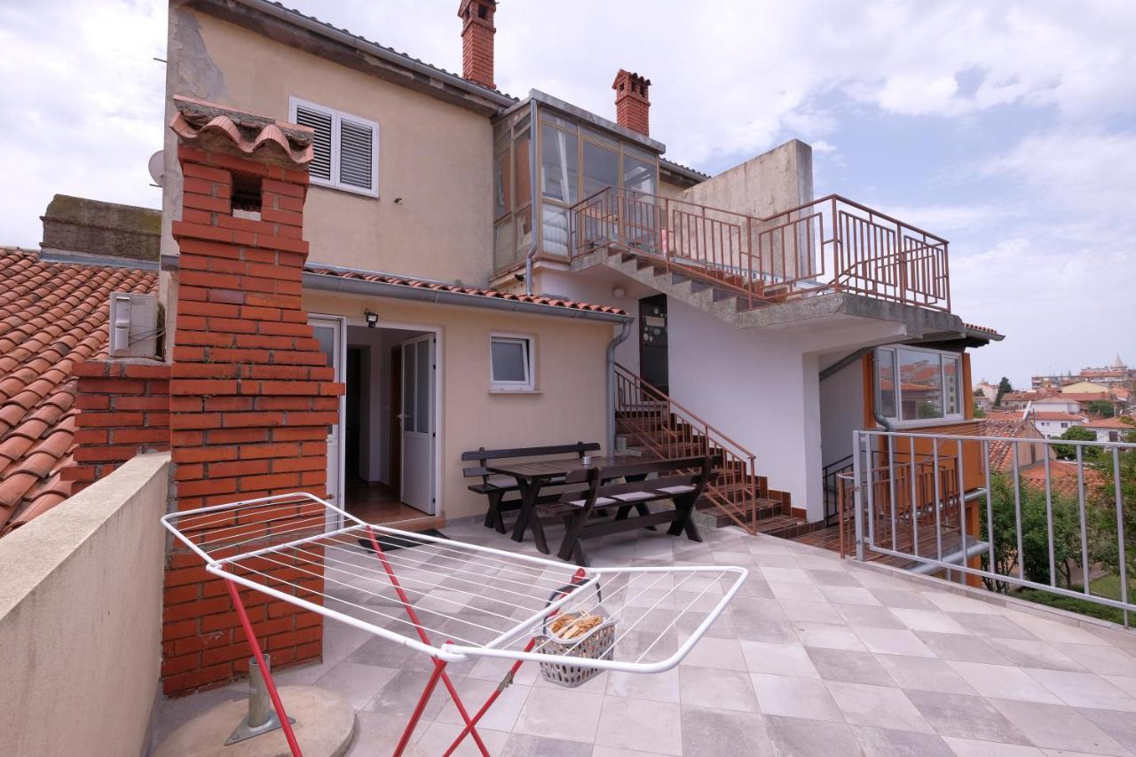 Apartment Klea - Cosy, Near City Center Пула Екстериор снимка